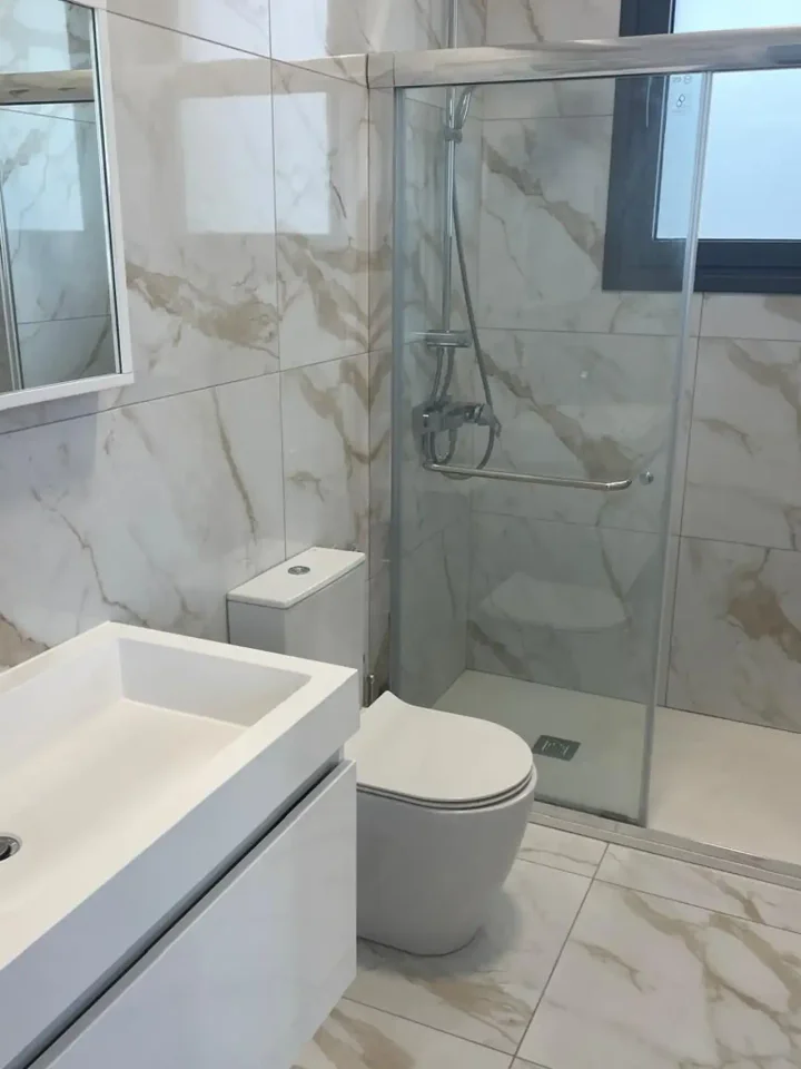 3-bedroom apartments for rent 120 m² in Limassol, Potamos Germasogeias