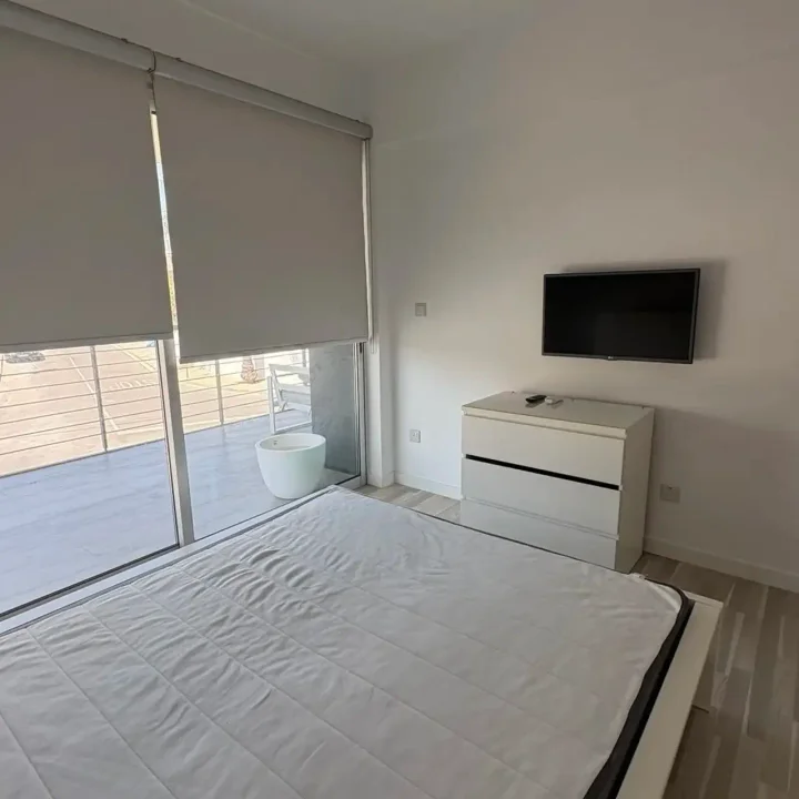 2-bedroom apartments for rent 90 m² in Limassol, Limassol - Mesa Geitonia