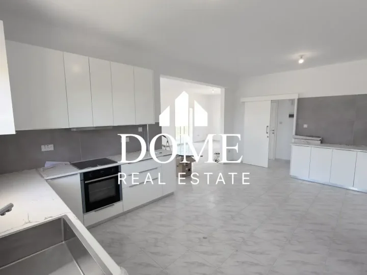 3-bedroom penthouse for rent 200 m² in Paphos, Mesogi