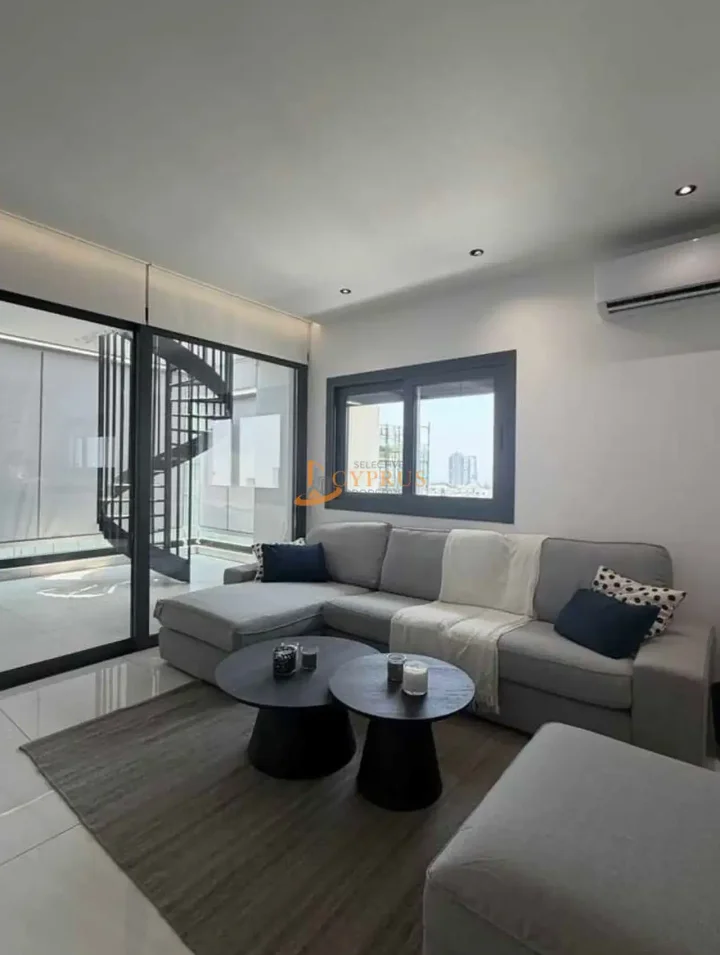 2-bedroom penthouse for rent 90 m² in Limassol, Potamos Germasogeias