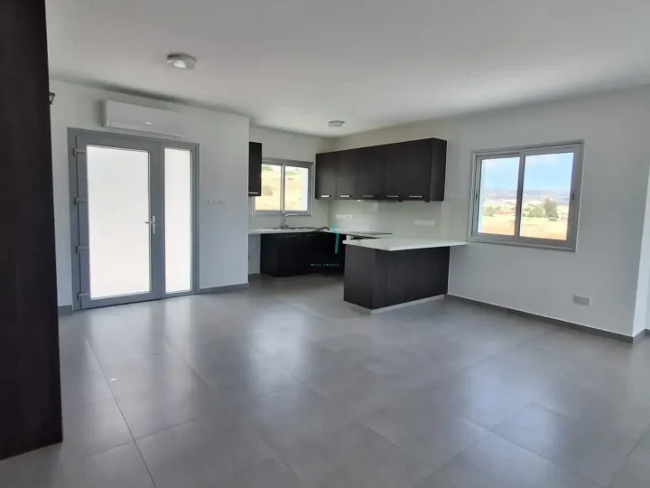 Μονοκατοικία προς ενοικίαση 130 μ² στην τοποθεσία Limassol, Moni