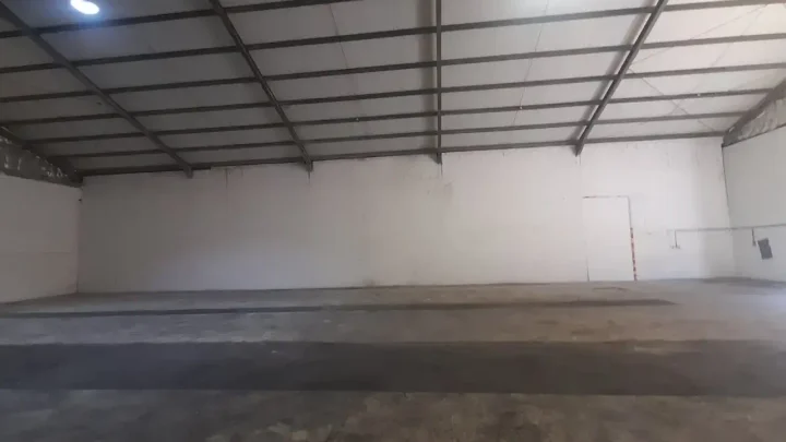 Warehouse 550 m² for rent in Nicosia, Palouriotissa