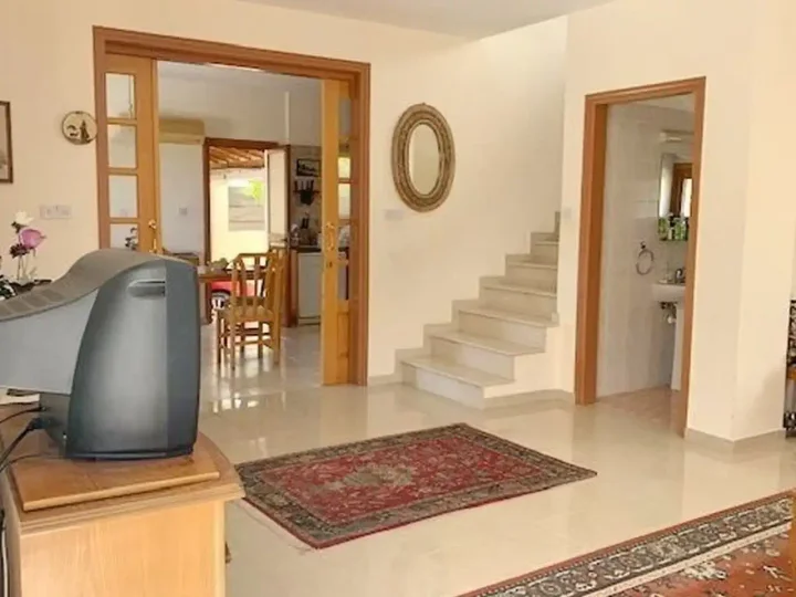 Отдельный дом в аренду 160 м² в Larnaca, Oroklini