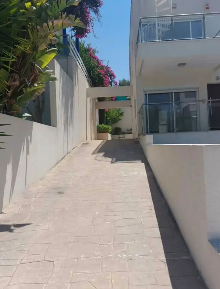 2-bedroom detached house for rent 81 m² in Limassol, Agios Athanasios
