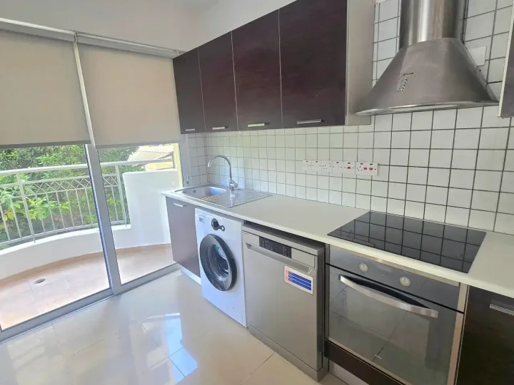 2-bedroom apartments for rent 80 m² in Nicosia, Nicosia - Lykabittos