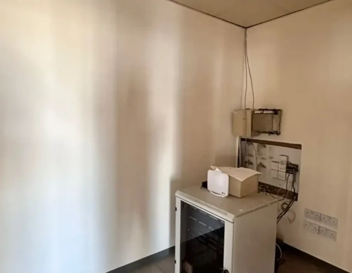 Офис 300 м² в аренду в Limassol, Germasogeia Tourist Area