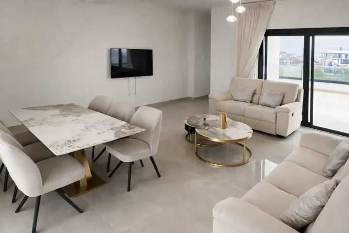 2-bedroom apartments for rent 140 m² in Limassol, Kato Polemidia