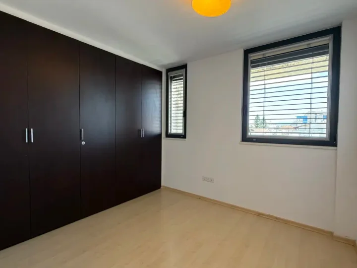 Апартаменты в аренду 145 м² в Nicosia, Egkomi - Makedonitissa