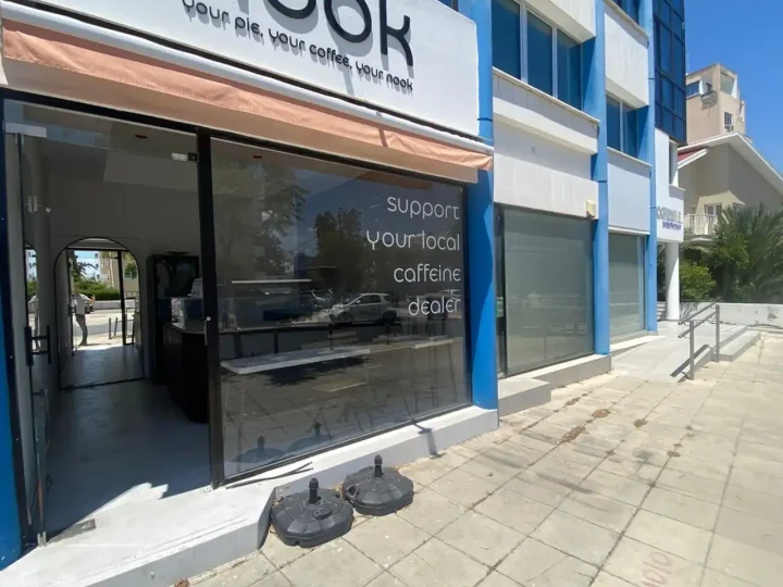 Trading area 75 m² for rent in Nicosia, Nicosia - Lykabittos