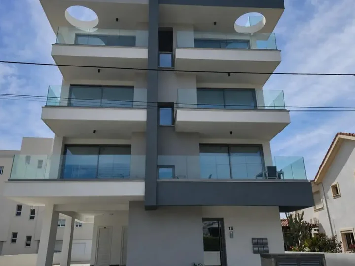 Apartments for rent 89 m² in Limassol, Kato Polemidia