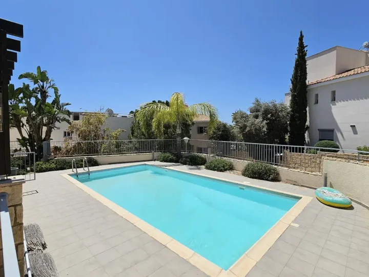 4-bedroom detached house for rent 152 m² in Limassol, Agios Tychon