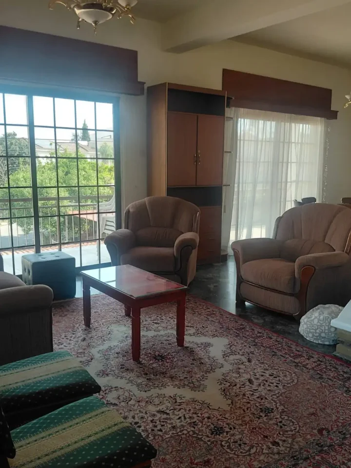 3-bedroom semi-detached house for rent 125 m² in Larnaca, Drosia