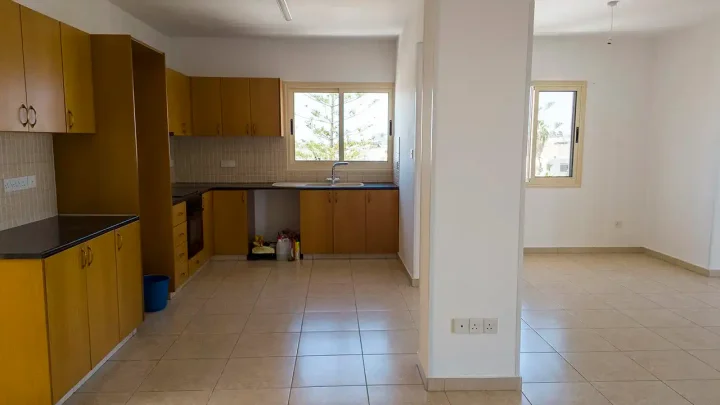 3-bedroom penthouse for rent 180 m² in Limassol, Limassol - Agios Spyridon