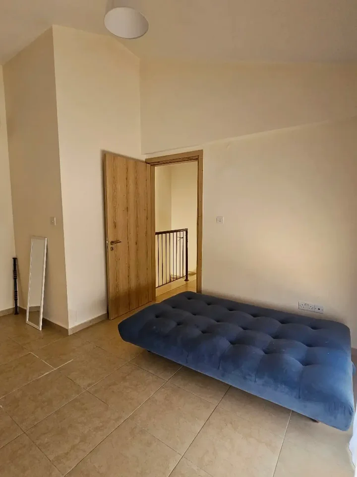 2-bedroom maisonette for rent 130 m² in Larnaca, Perivolia Larnakas
