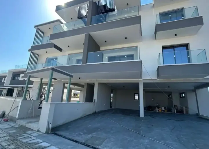 Penthouse for rent 90 m² in Limassol, Erimi