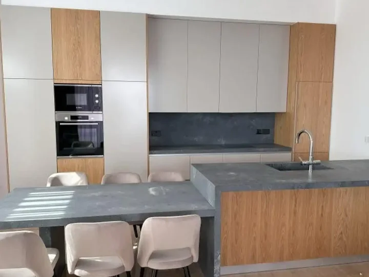 3-bedroom penthouse for rent 200 m² in Limassol, Germasogeia Tourist Area