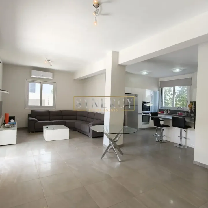 Μονοκατοικία προς ενοικίαση 244 μ² στην τοποθεσία Nicosia, Latsia - Agios Georgios