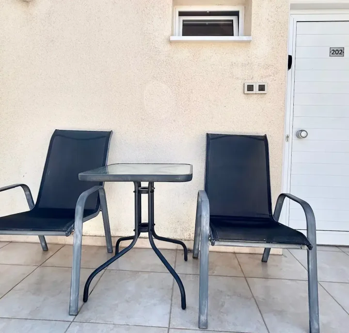 Residential properties for rent 70 m² in Paphos, Tombs Of the Kings