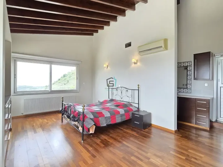 Detached house for rent 280 m² in Limassol, Silikou
