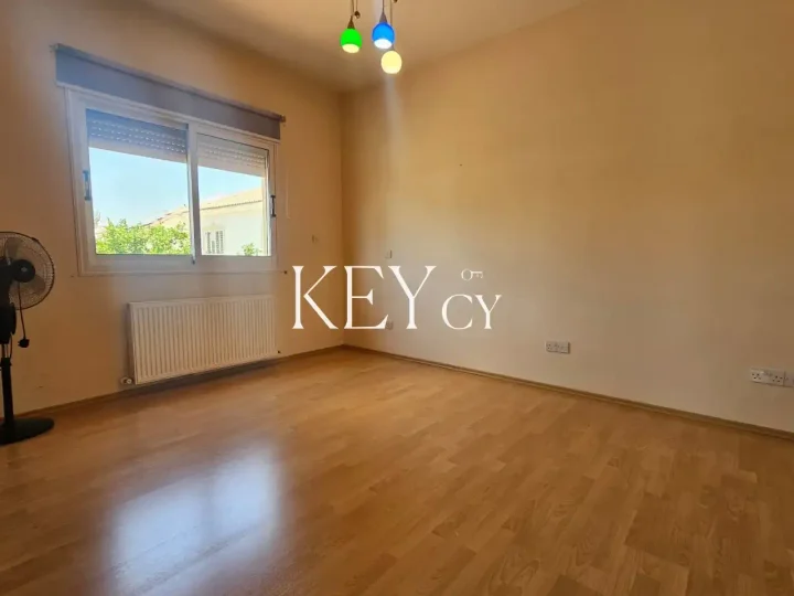 Μονοκατοικία προς ενοικίαση 210 μ² στην τοποθεσία Limassol, Ekali