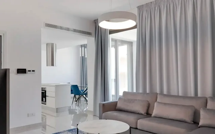 2-bedroom apartments for rent 122 m² in Limassol, Germasogeia Tourist Area