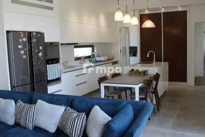 Μονοκατοικία προς ενοικίαση 300 μ² στην τοποθεσία Nicosia, Latsia - Agios Eleftherios