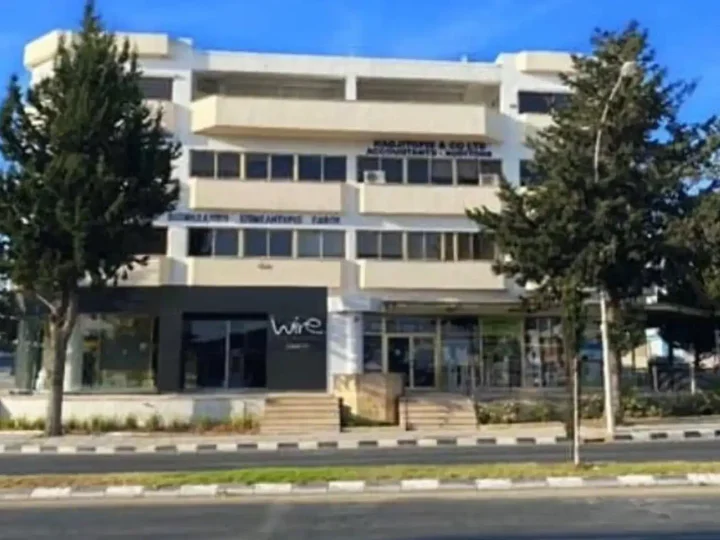 Офис 115 м² в аренду в Paphos, Paphos - Agios Theodoros
