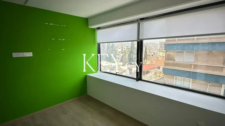 Офис 276 м² в аренду в Limassol, Limassol - Agia Triada