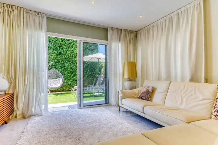 4-bedroom detached house for rent 220 m² in Limassol, Agios Tychon Tourist Area