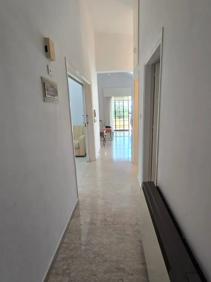 3-bedroom detached house for rent 200 m² in Limassol, Ekali