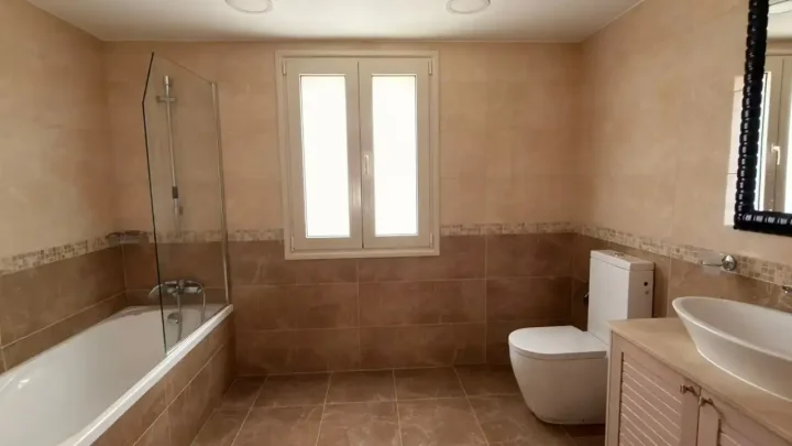 6+ bedroom villa for rent 640 m² in Limassol, Germasogeia
