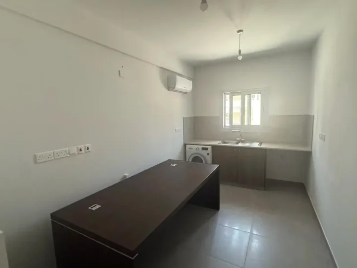 3-bedroom apartments for rent 180 m² in Limassol, Potamos Germasogeias