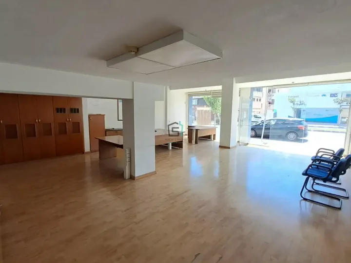 Office 190 m² for rent in Limassol, Limassol - Apostolos Andreas