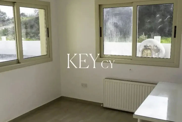 Detached house for rent 250 m² in Paphos, Kathikas