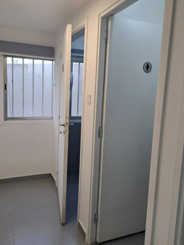 Trading area 250 m² for rent in Paphos, Paphos - Agios Theodoros