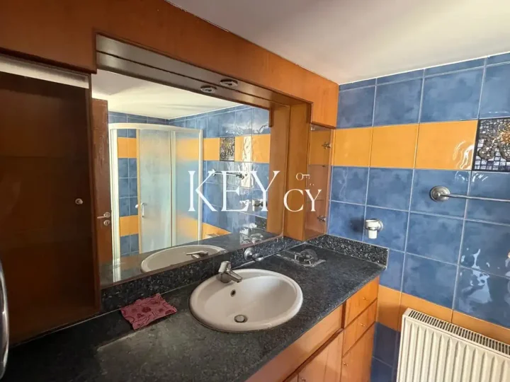 4-bedroom semi-detached house for rent 270 m² in Limassol, Limassol - Agia Fyla