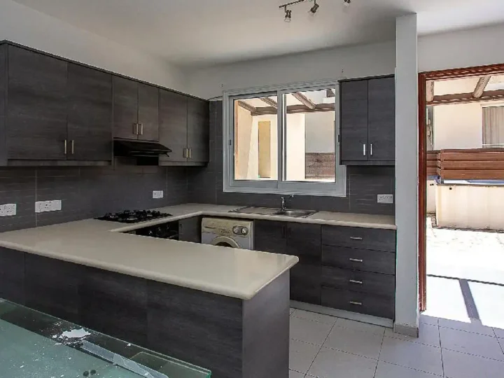 2-bedroom detached house for rent 96 m² in Paphos, Paphos - Agios Theodoros