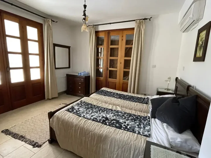 4-bedroom villa for rent 170 m² in Paphos, Peristerona Pafou