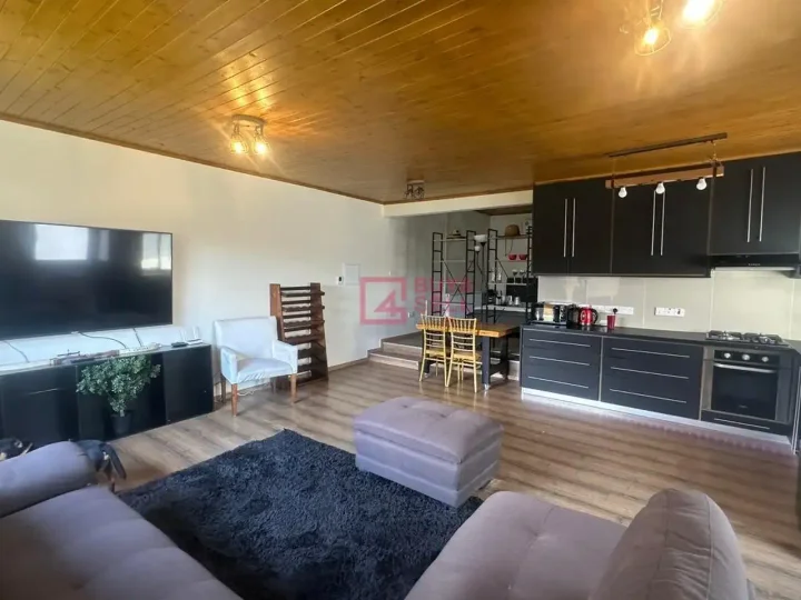 Двухквартирный дом в аренду 60 м² в Limassol, Armenochori