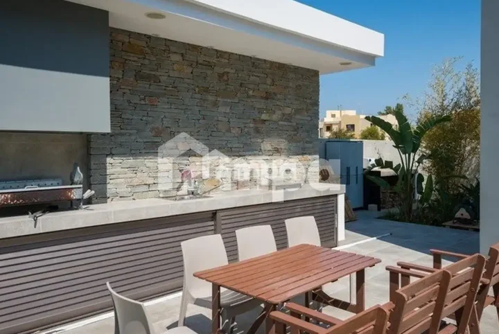 Μονοκατοικία προς ενοικίαση 300 μ² στην τοποθεσία Nicosia, Latsia - Agios Eleftherios
