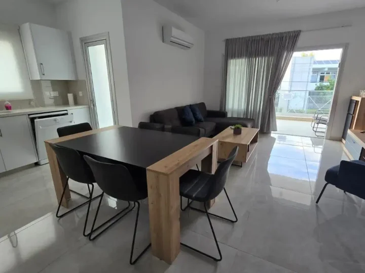 Apartments for rent 85 m² in Limassol, Limassol - Mesa Geitonia