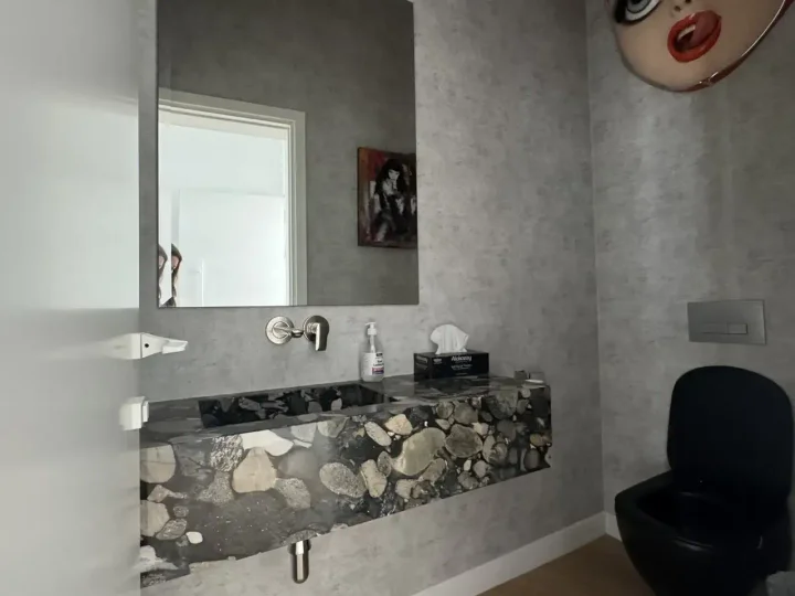4-bedroom penthouse for rent 270 m² in Nicosia, Egkomi