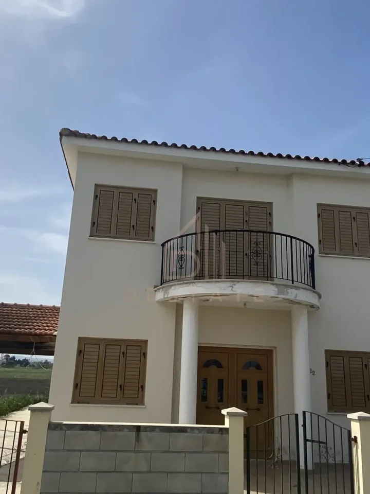 3-bedroom detached house for rent 180 m² in Larnaca, Dekeleia