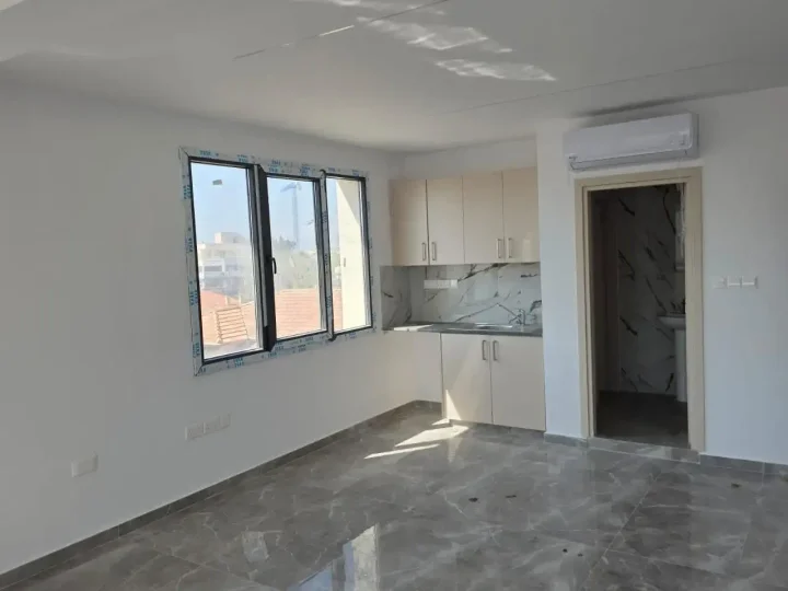 Γραφείο 75 μ² προς ενοικίαση στην τοποθεσία Limassol, Limassol - Katholiki