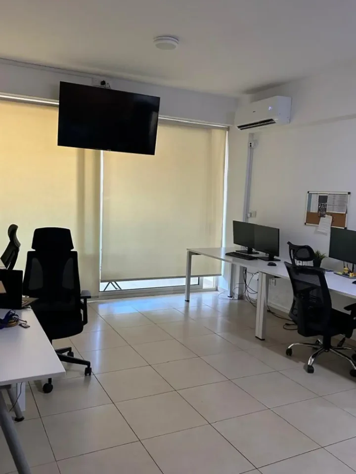 Γραφείο 250 μ² προς ενοικίαση στην τοποθεσία Paphos, Paphos - Agios Theodoros
