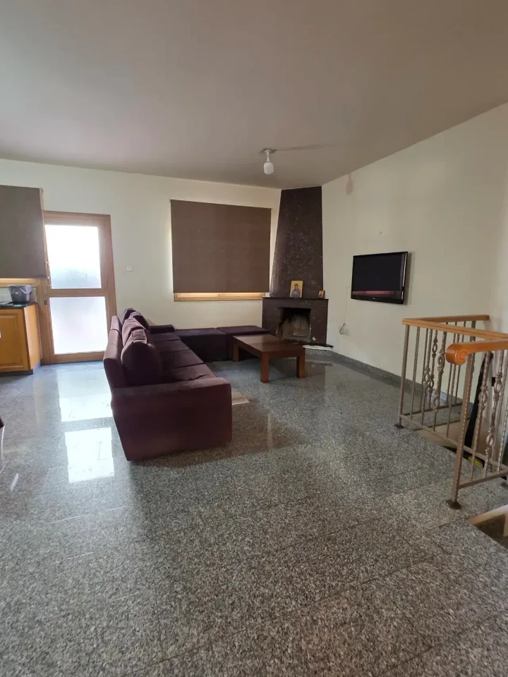 Detached house for rent 330 m² in Limassol, Polemidia - Archangelos Michail