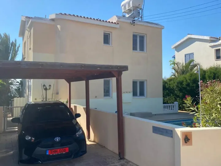 3-bedroom villa for rent 120 m² in Paphos, Pegeia