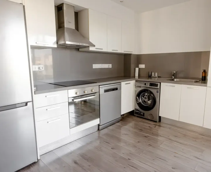 2-bedroom apartments for rent 110 m² in Limassol, Germasogeia Tourist Area