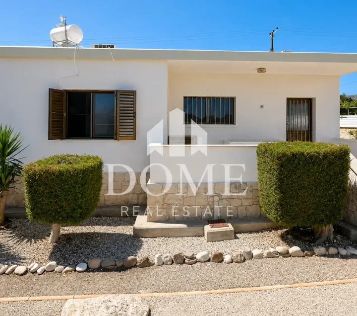 3-bedroom detached house for rent 150 m² in Paphos, Pegeia