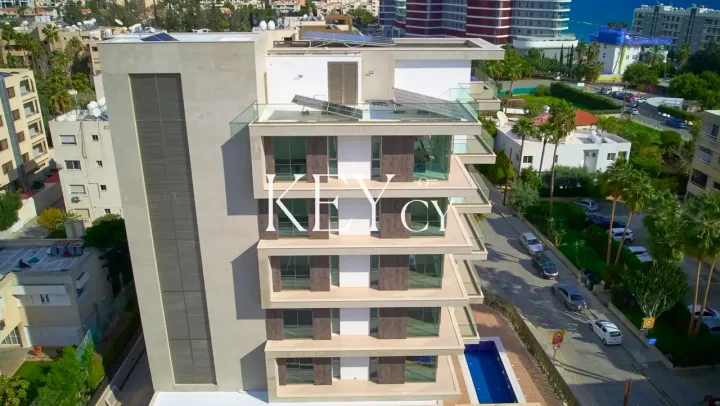 Penthouse for rent 250 m² in Limassol, Germasogeia Tourist Area